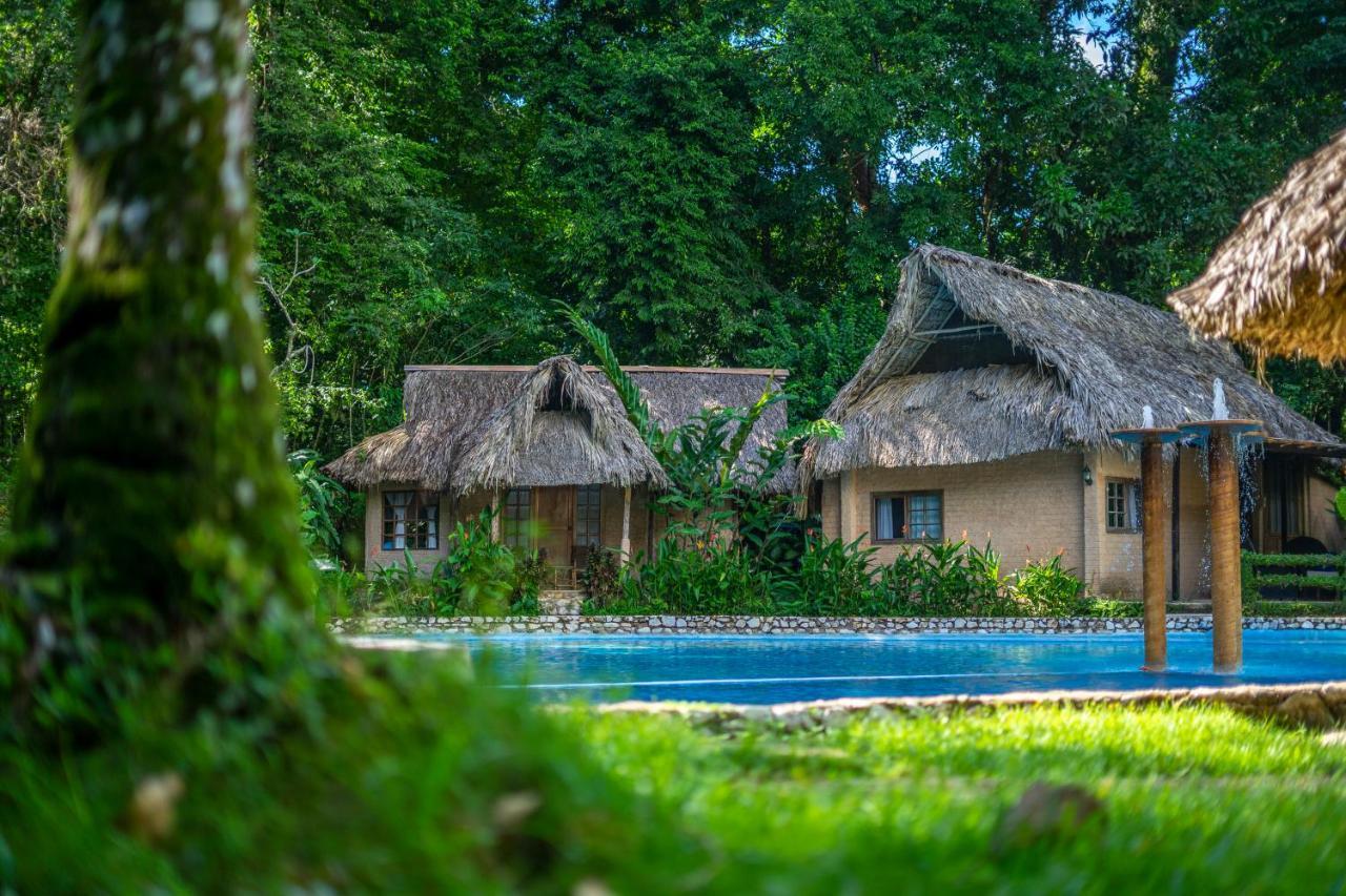 Hotel Maya Bell Palenque Bagian luar foto